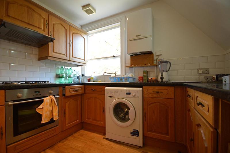 2 Bedroom Top Floor Flat, West Dulwich Free Street Parking Лондон Экстерьер фото